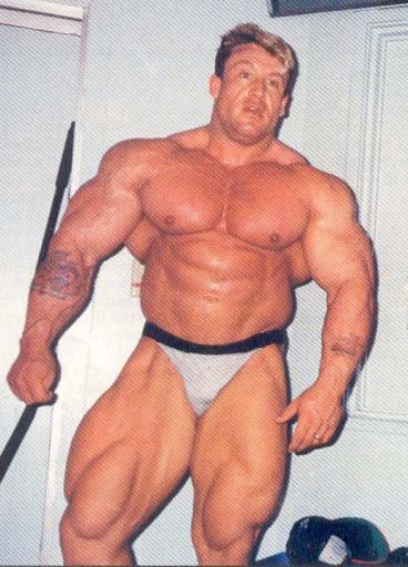 http://www.schwarzenegger.it/mro/yates/dy105.jpg